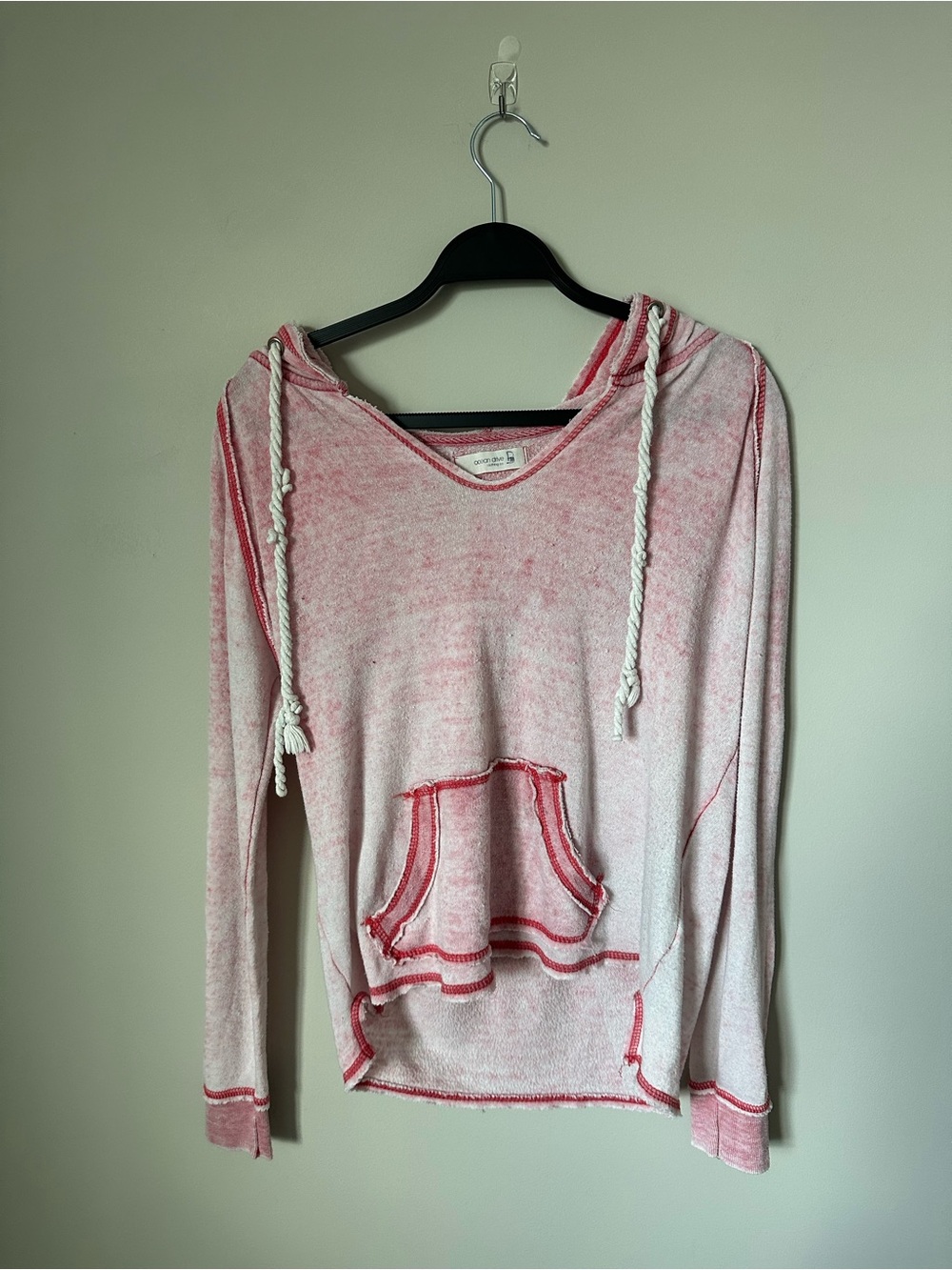 Ocean Drive  Hooded Pullover Sweater with Contrast Stitching